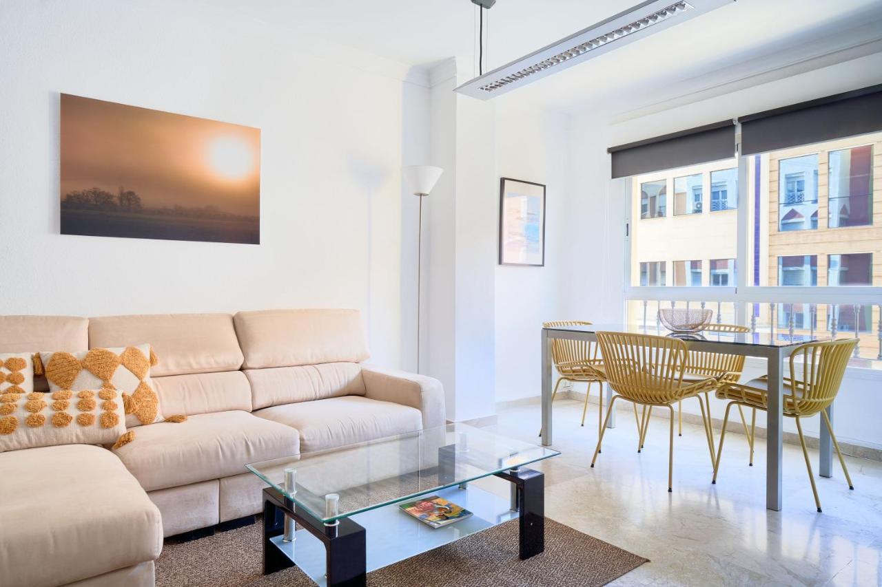 Apartamento 3 Dormitorios Centrico - Parking Incluido Málaga Exterior foto