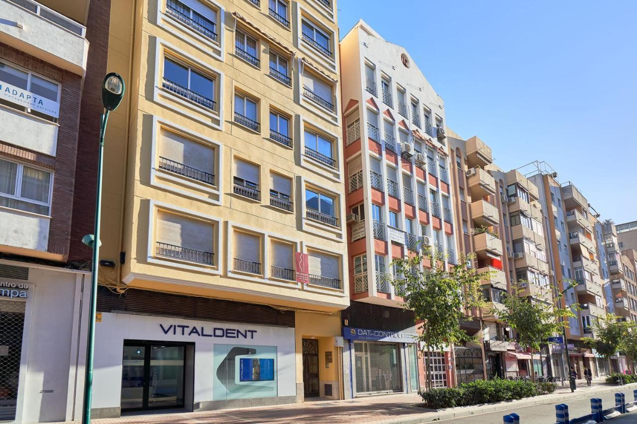 Apartamento 3 Dormitorios Centrico - Parking Incluido Málaga Exterior foto