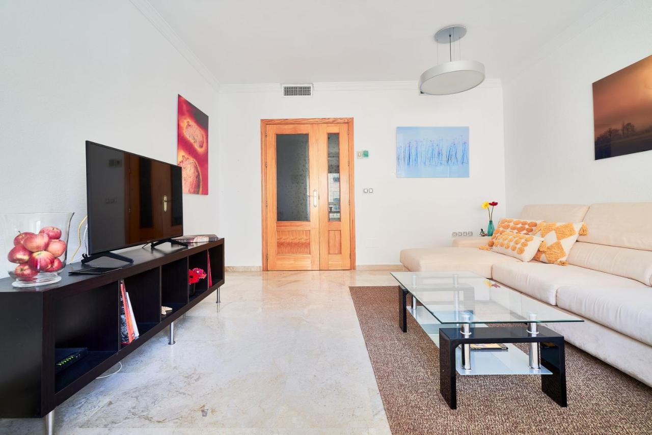 Apartamento 3 Dormitorios Centrico - Parking Incluido Málaga Exterior foto